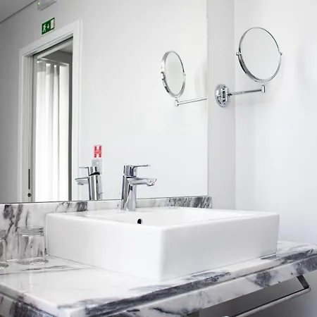 Rio Art 3* שטובל