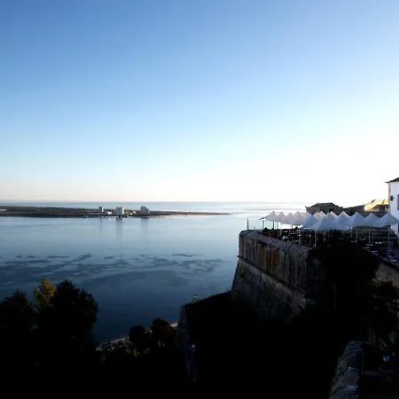 Ξενοδοχείο Rio Art 4*